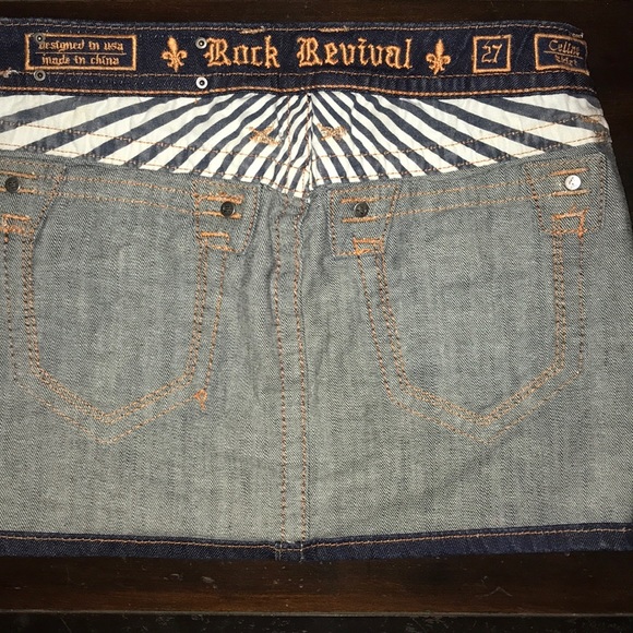 Rock Revival Denim skirt. Worn once. - Picture 5 of 5